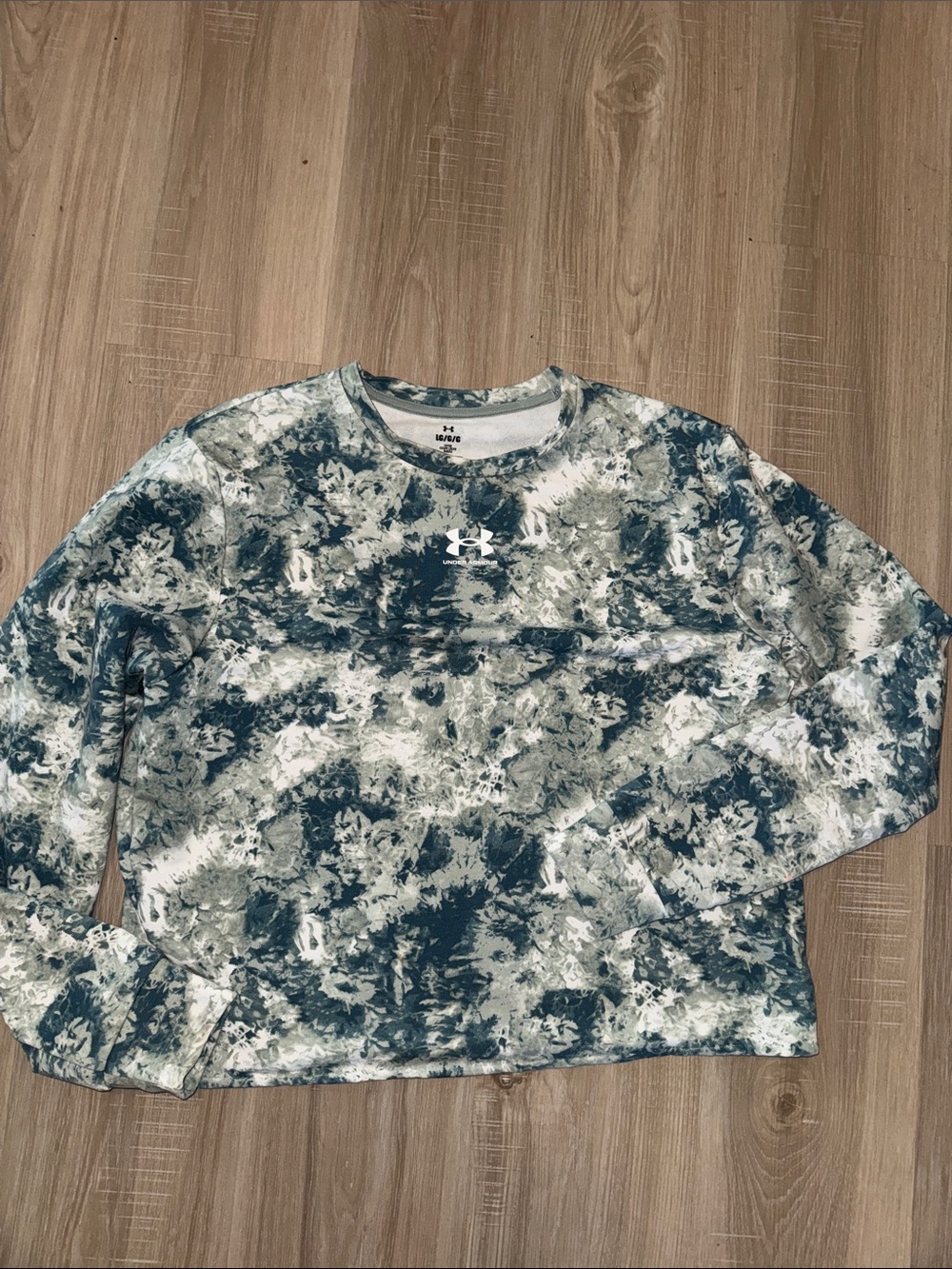 Under Armour Teal White Tie-Dye Long Sleeve Top Sweatshirt camouflage